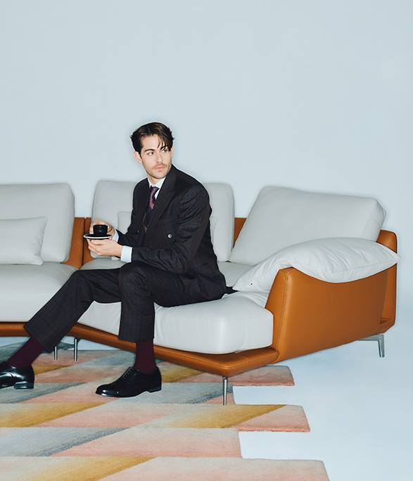 trie_r 소파 메인