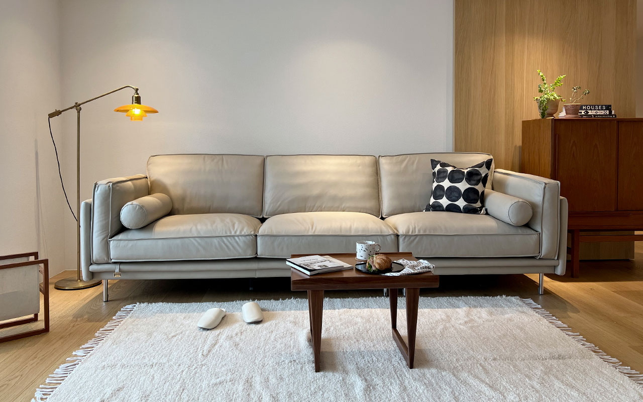 Pillowtalk Sofa Side View