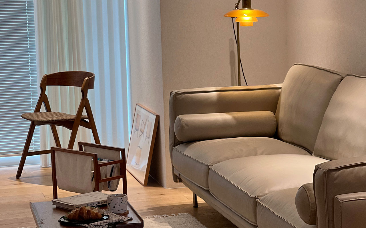 Pillowtalk Sofa Side View