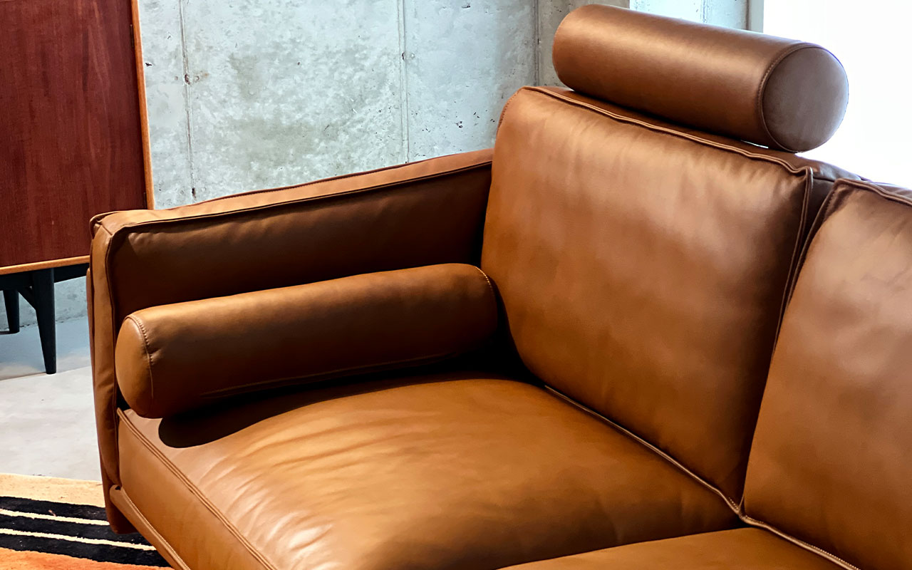 Pillowtalk Sofa Side View