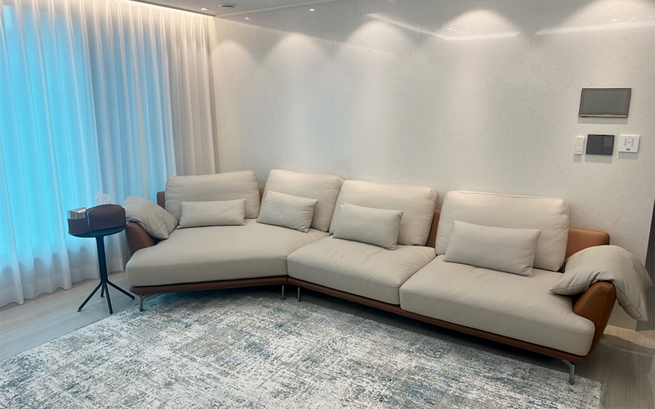 트리에 컴팩트 4인 전체 내추럴가죽 소파